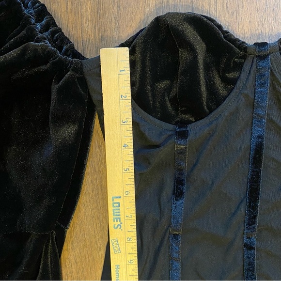 PrettyLittleThing Black Velvet Corset Puff Sleve Mini Dress Size 4 NWT - Picture 9 of 11